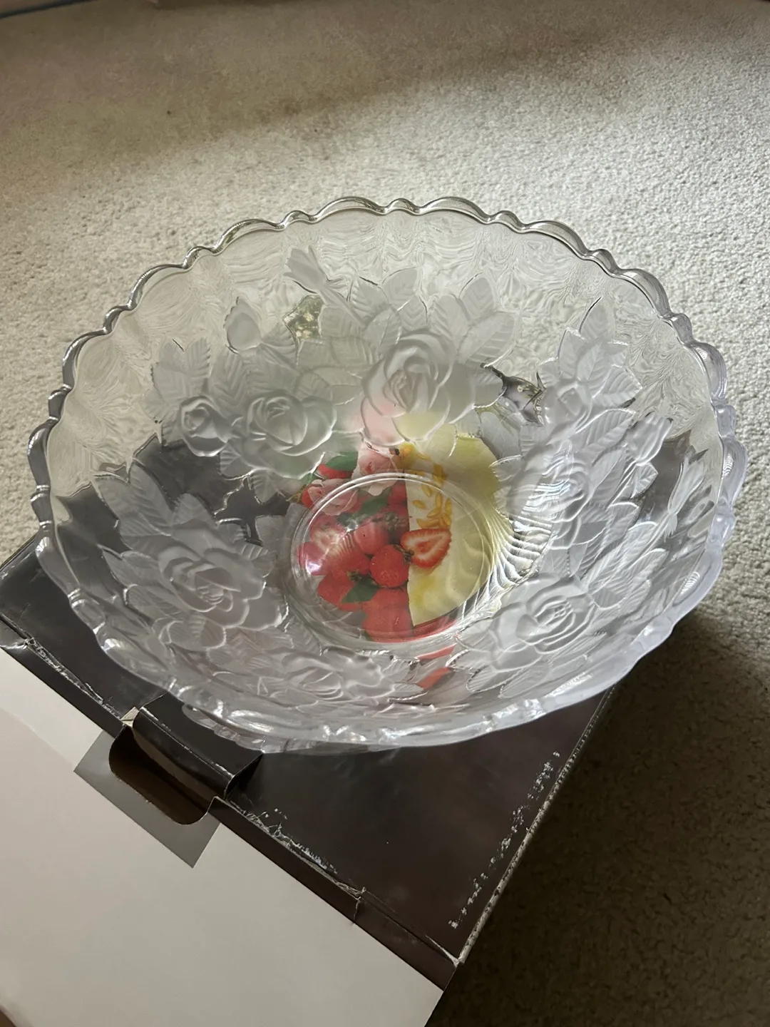 Rose Pearls 12" Salad Bowl #freecycle image indicator(3)