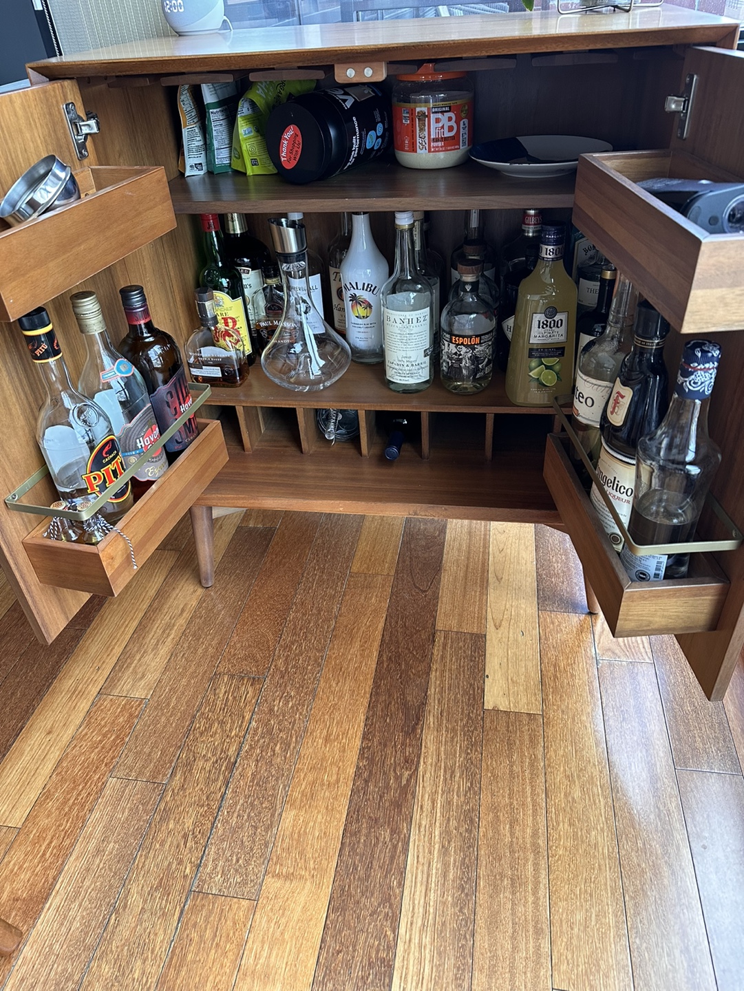Mid Century Modern Bar Cabinet - photo 2