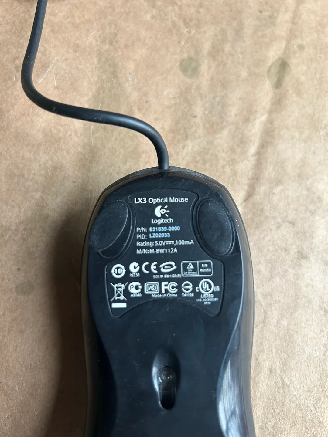Logitech LX3 Optical Mouse image indicator(2)