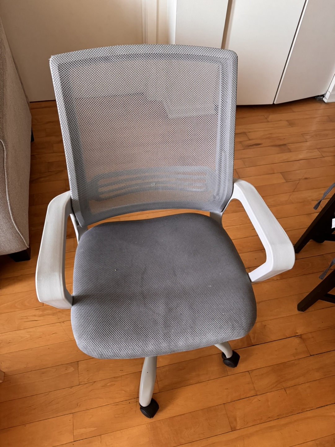 Gray Mesh Office Chair - photo 2