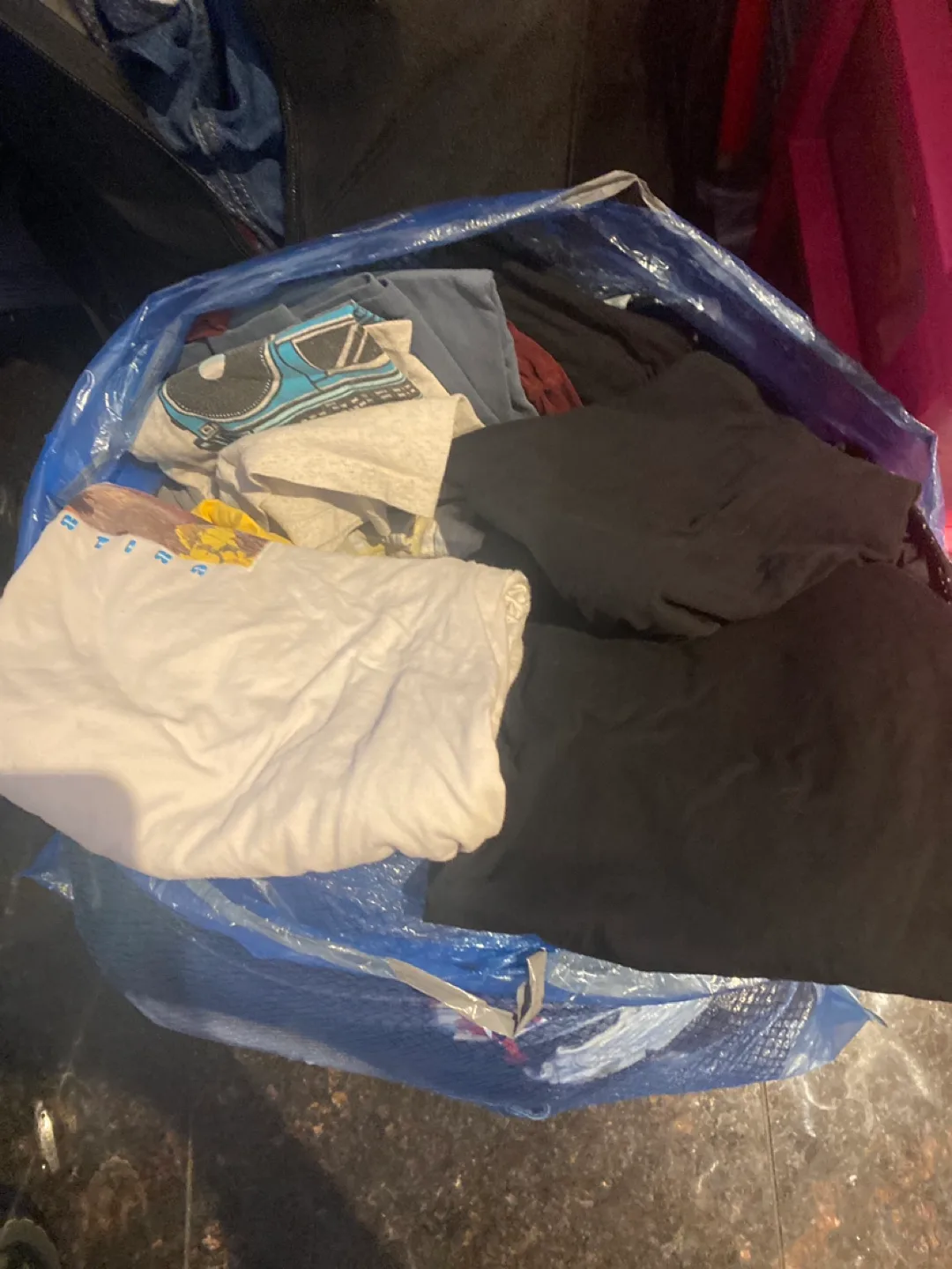 Bag of Clothes thumbnail