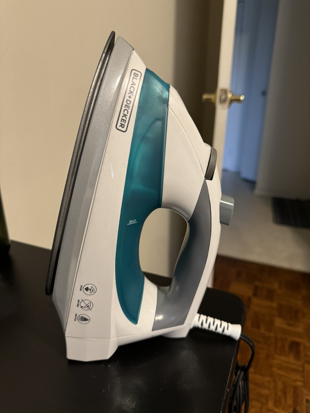 Black+Decker Iron