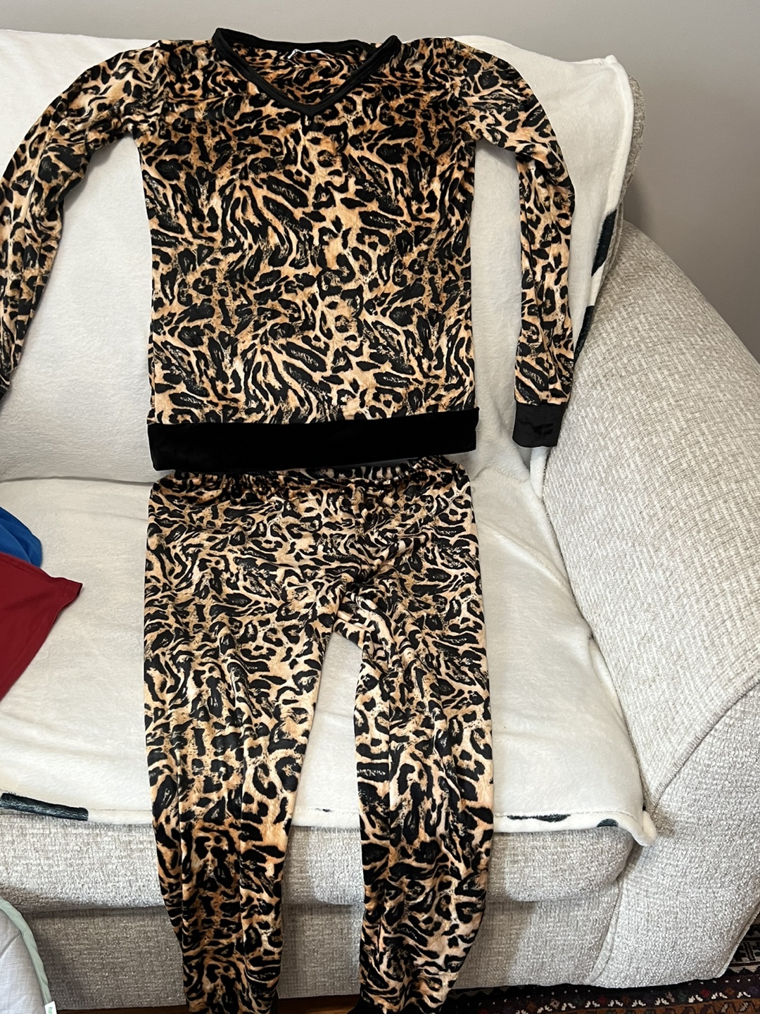 Leopard Print Pajama Set #freecycle