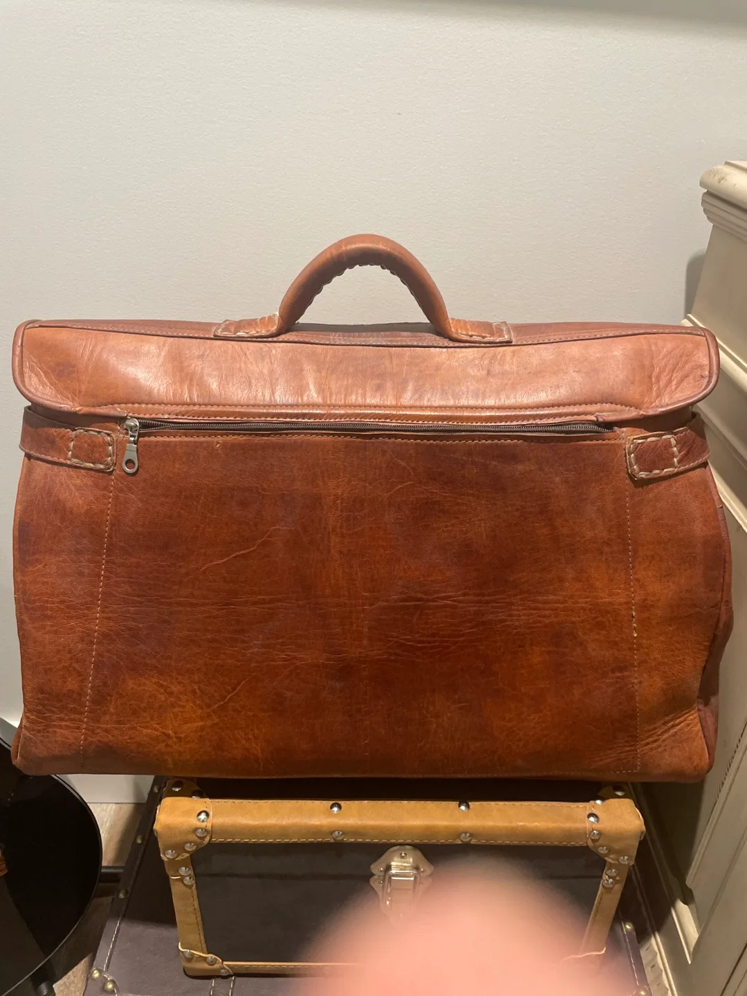 Vintage Leather Weekender Travel Bag image indicator(4)