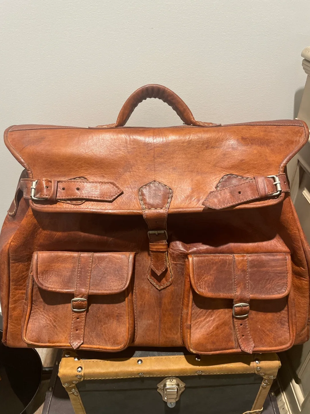 Vintage Leather Weekender Travel Bag image indicator(5)