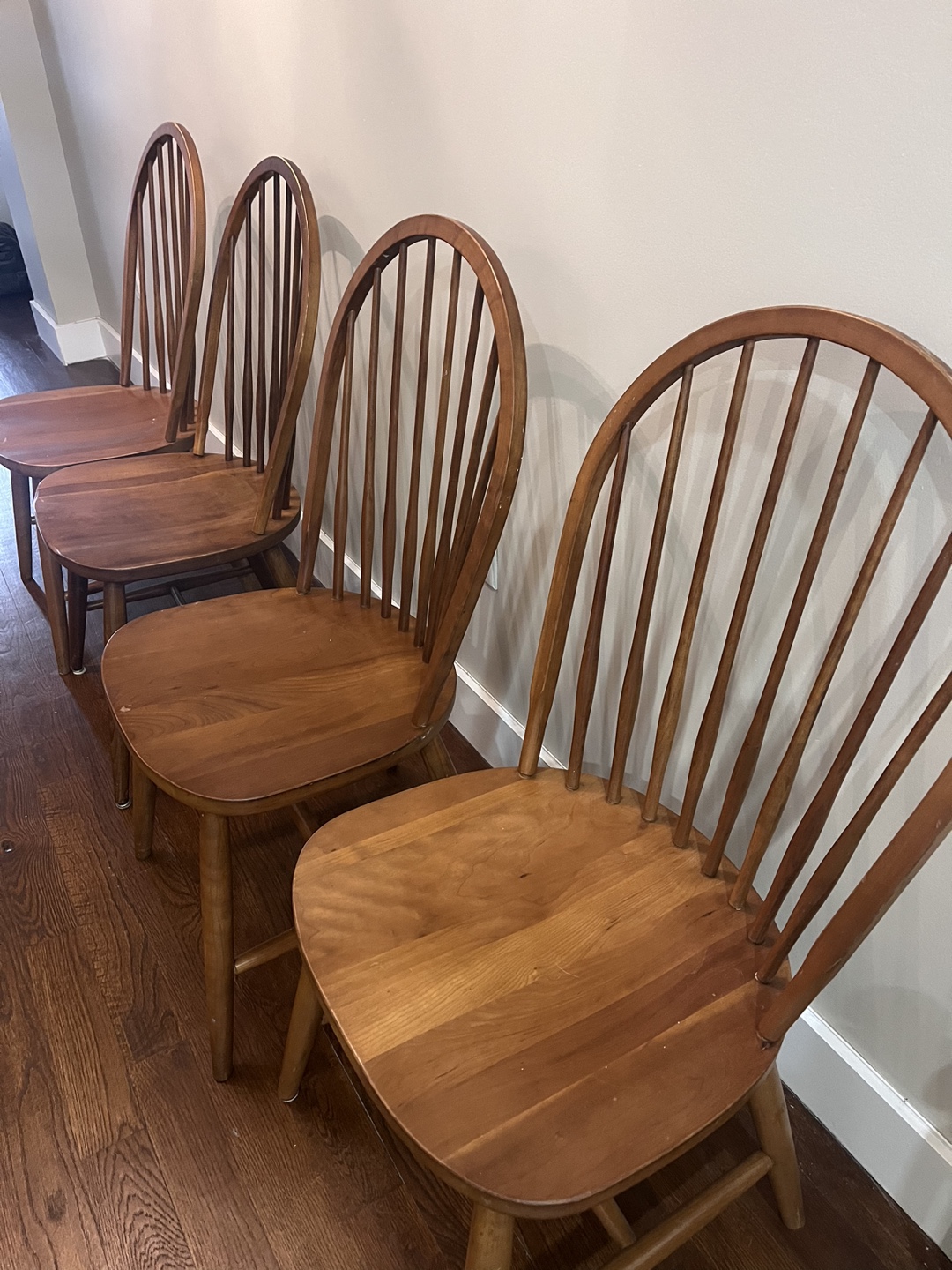 Set of 4 Wooden Ethan Allen Dining Chairs
