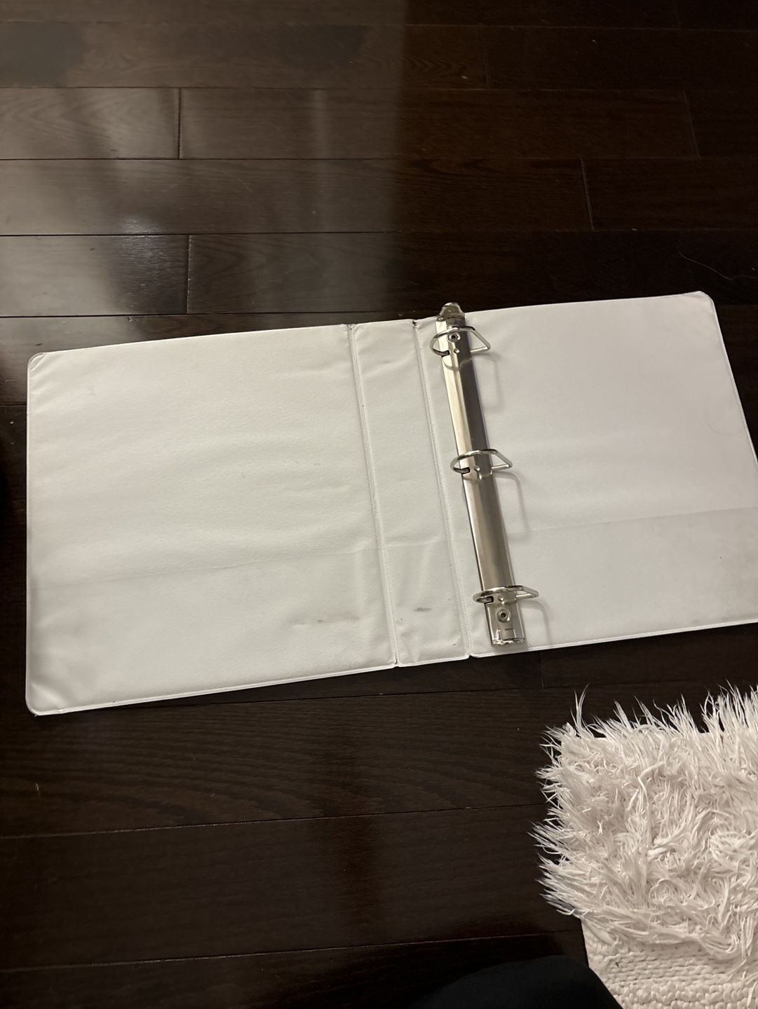 White 3 Ring Binder - photo 2