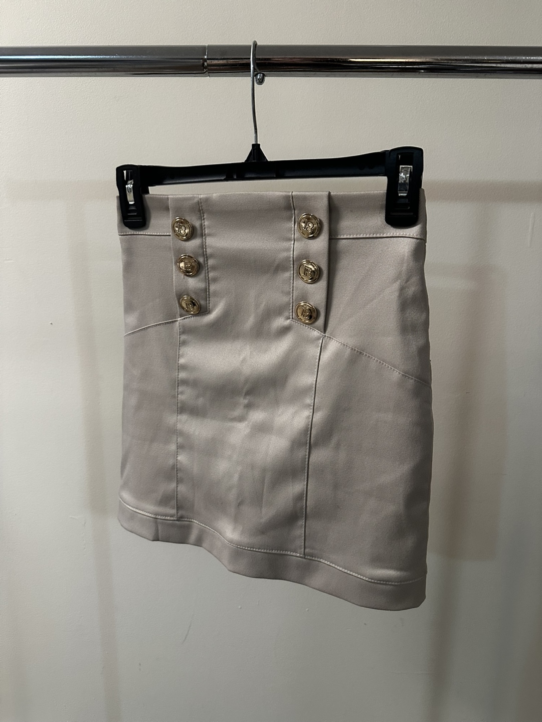 4 Mini Skirts - Black and Beige - photo 4