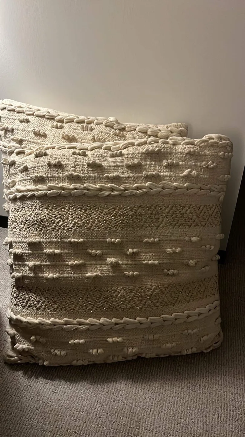 Cream and Gold Throw Pillows thumbnail