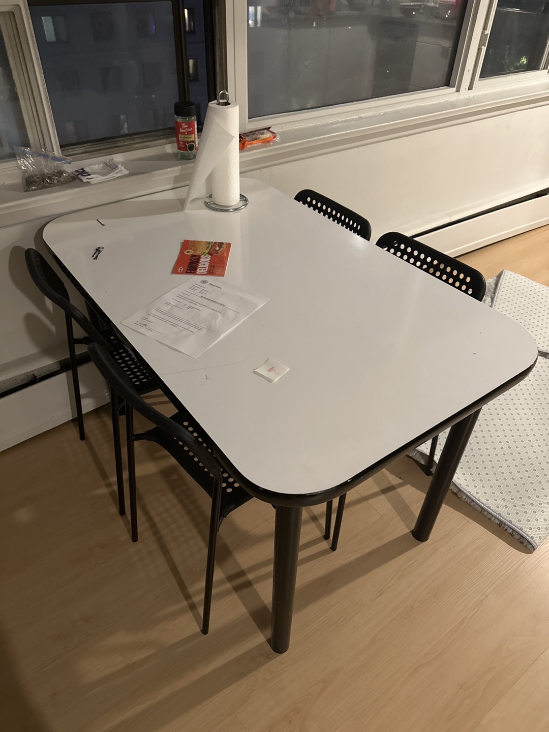 White Table and 4Chairs