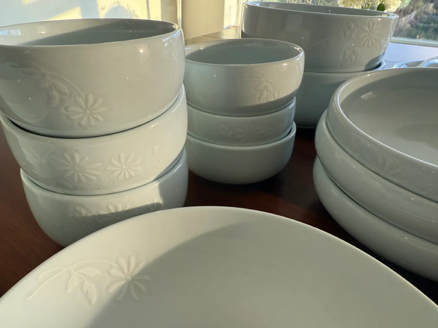 Light Blue 39 piece Porcelain Dinnerware Set image indicator(3)