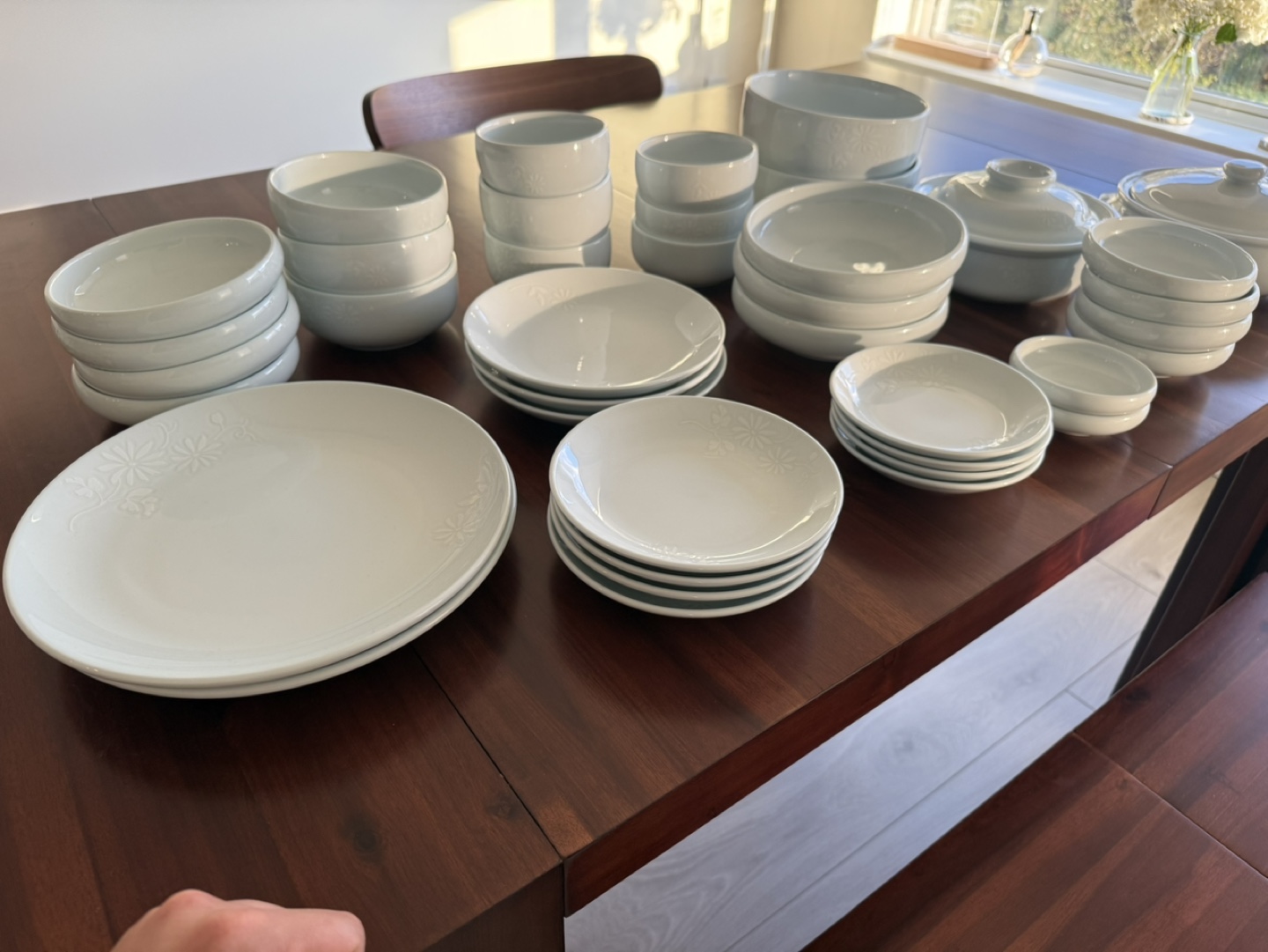 Light Blue 39 piece Porcelain Dinnerware Set - photo 2