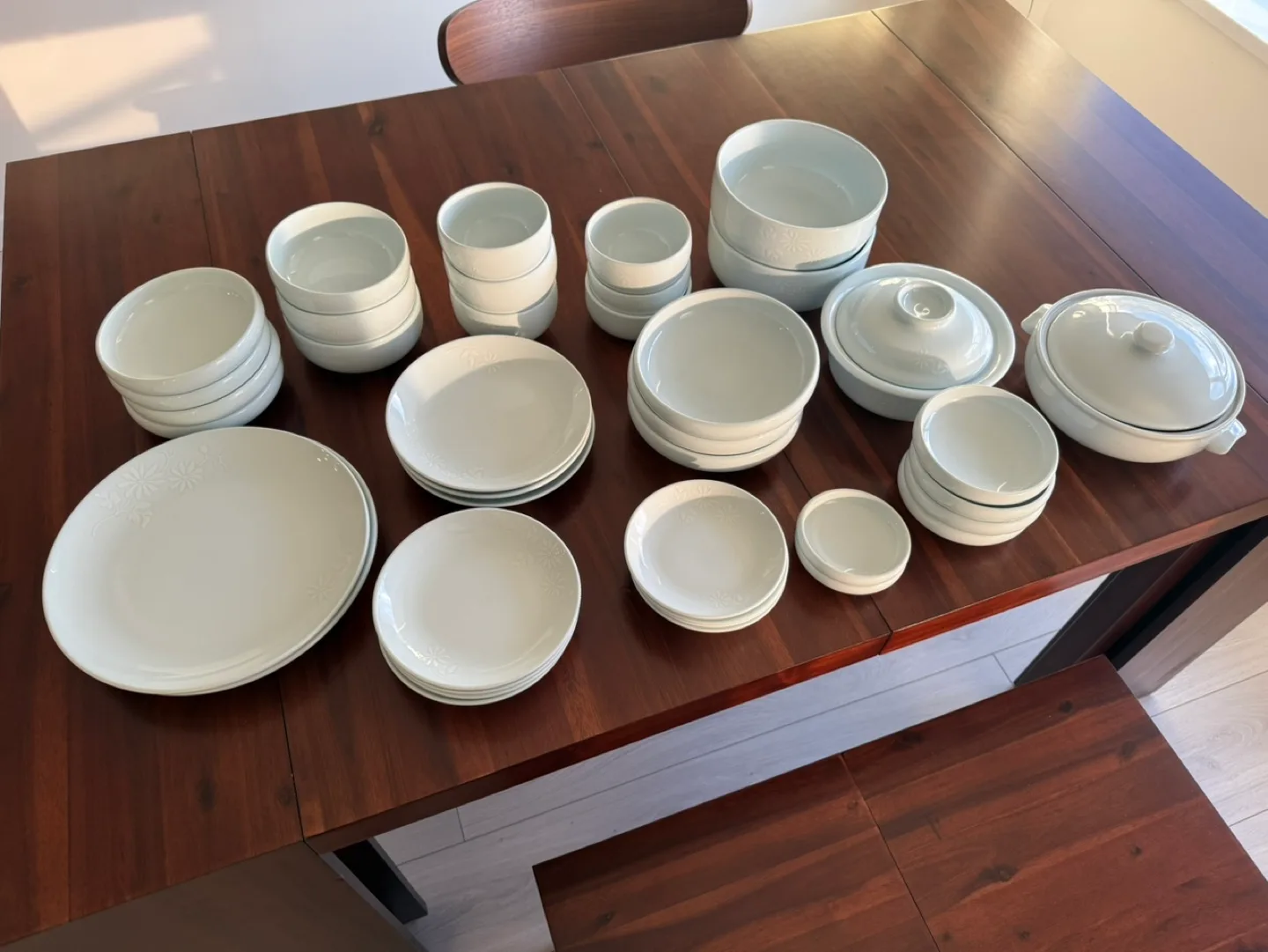 Light Blue 39 piece Porcelain Dinnerware Set