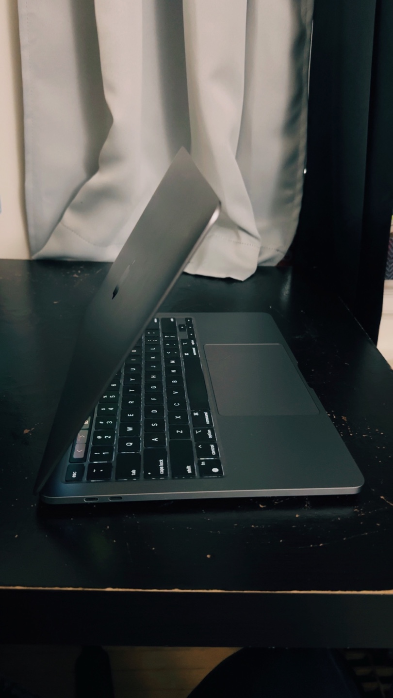 MacBook Pro M1 - photo 4