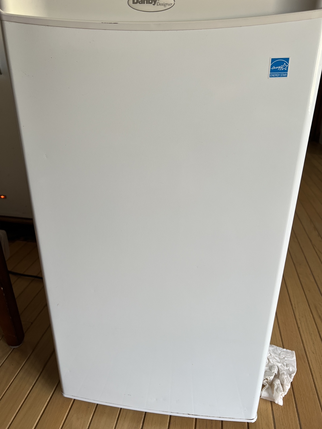 Danby Designer Compact Refrigerator - photo 4