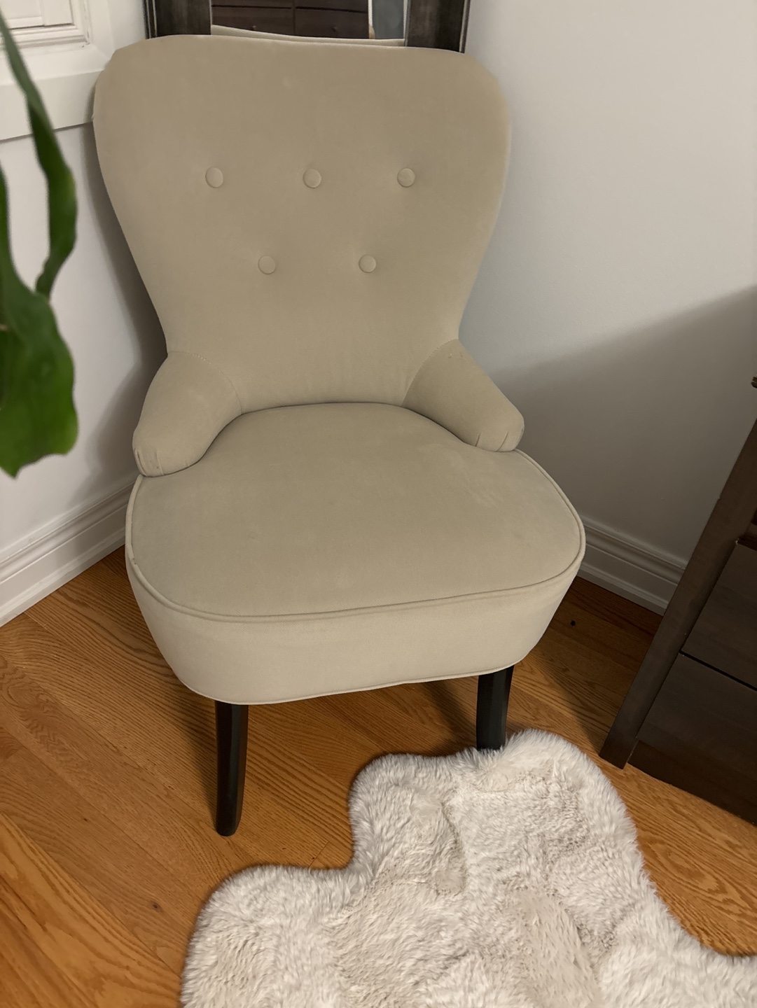 2 Beige Upholstered Accent Chair