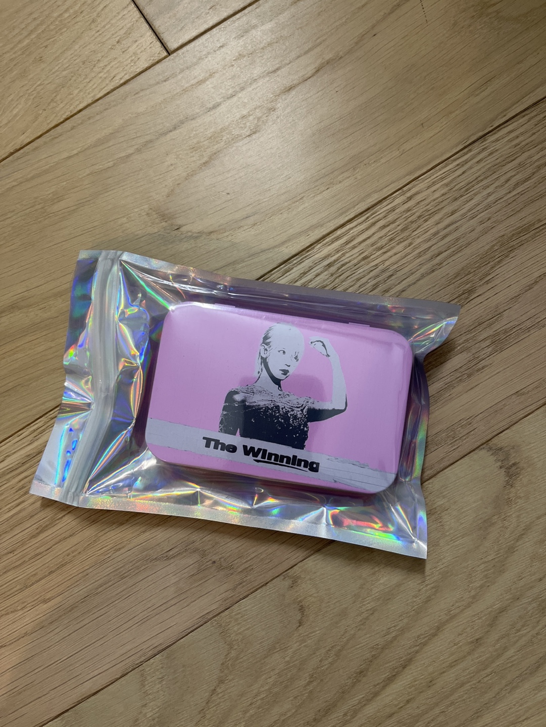 IU 2024 World Tour Concert The Winning Keychain Tin