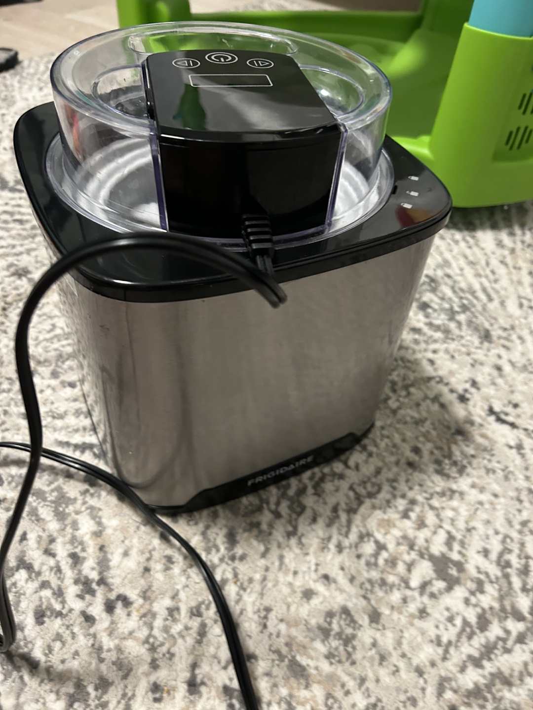 Frigidaire Ice Cream Maker - photo 2