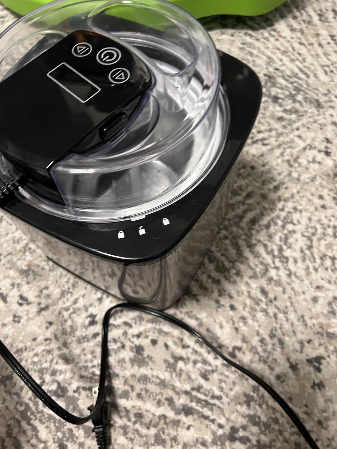 Frigidaire Ice Cream Maker - photo 4