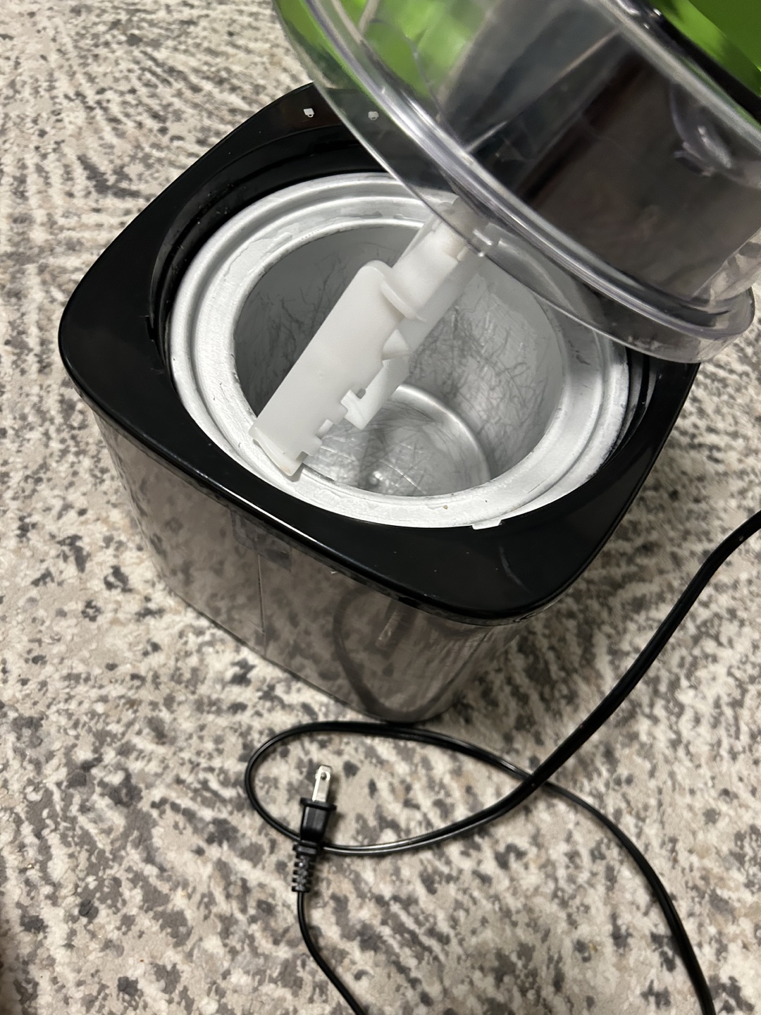 Frigidaire Ice Cream Maker - photo 3
