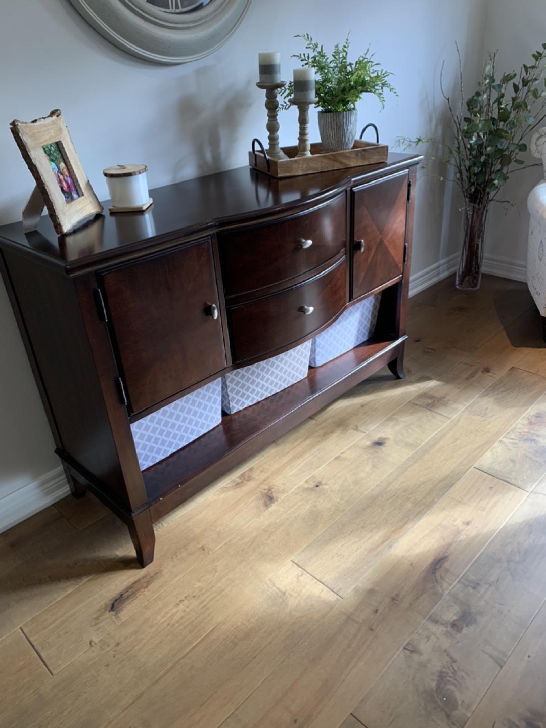 Sideboard/console - photo 2