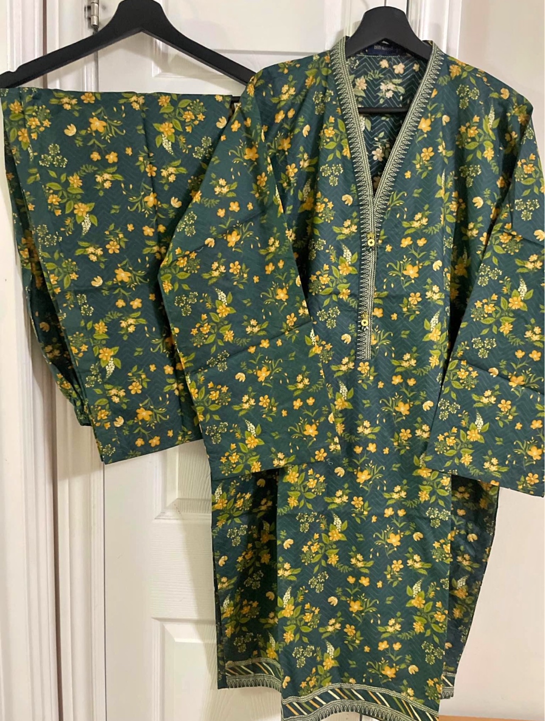 Floral Printed 2 Piece Suit - photo 2