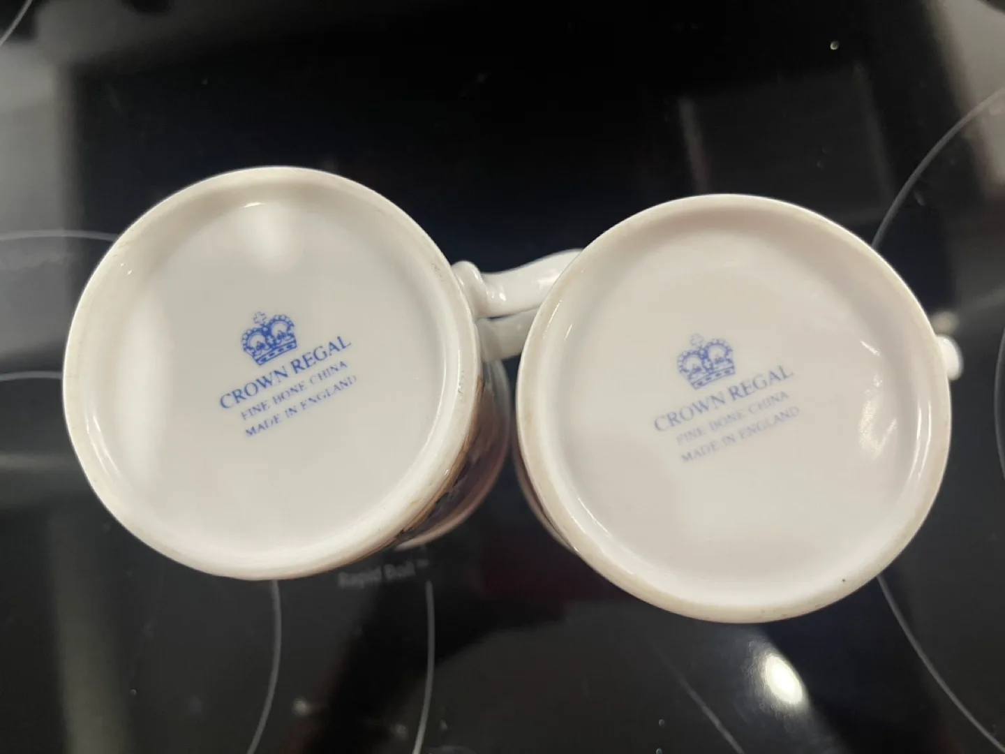 Crown Regal Fine Bone China Mugs image indicator(2)