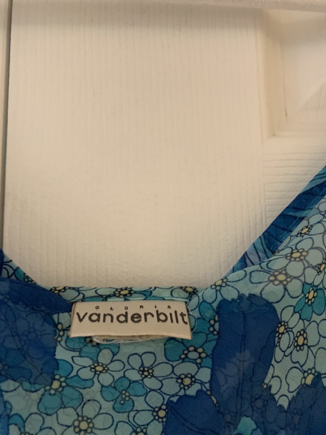 Women’s Slip - Gloria Vanderbilt Brand - photo 5