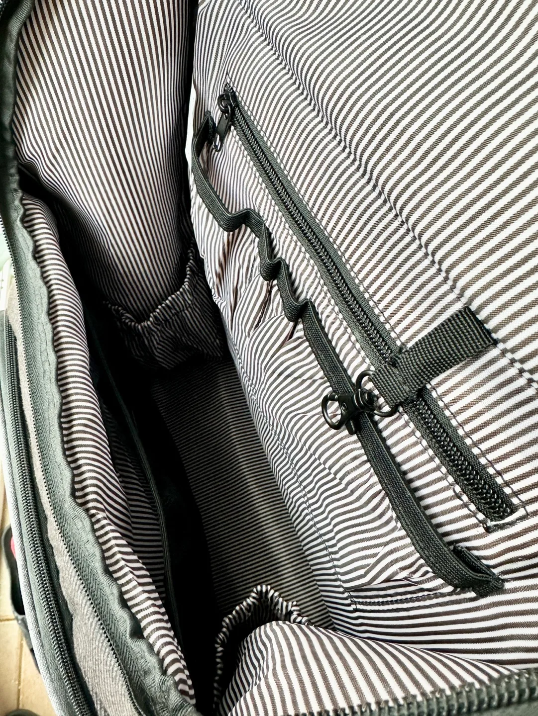 Hap Tim Diaper Bag Backpack image indicator(3)