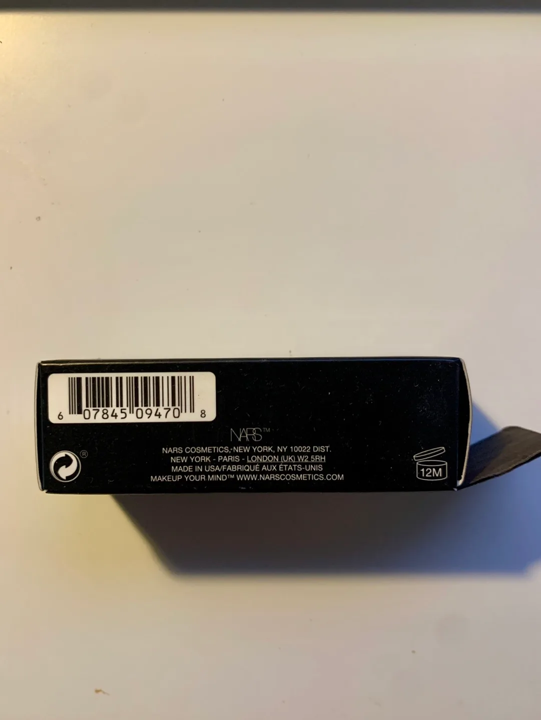 NARS Audacious Lipstick classic red Lana image indicator(3)