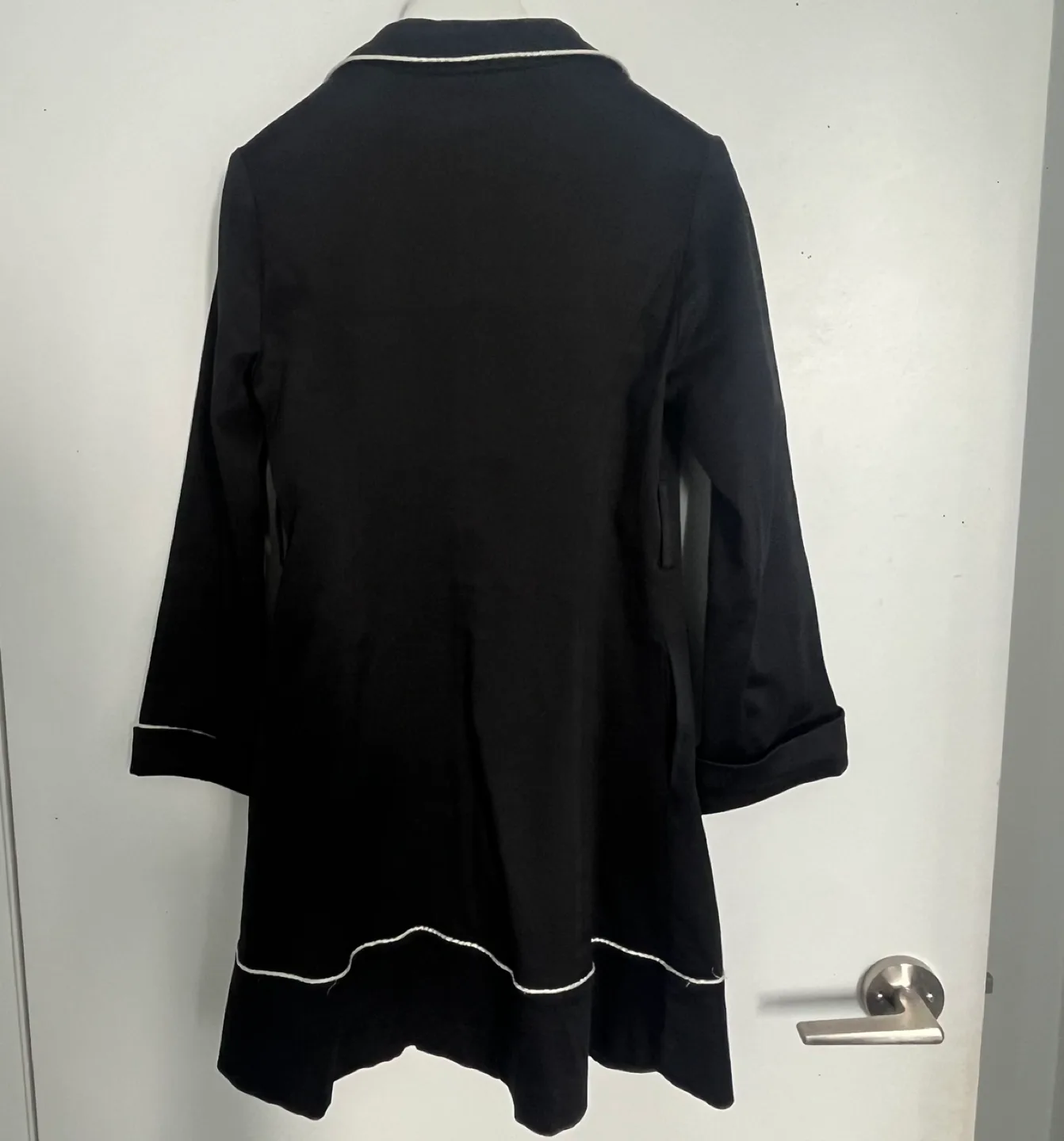 Black and White Collared Jacket image indicator(2)