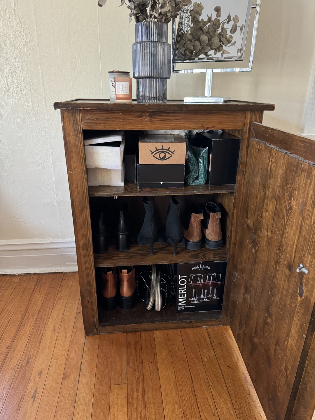 Wooden commode - photo 4