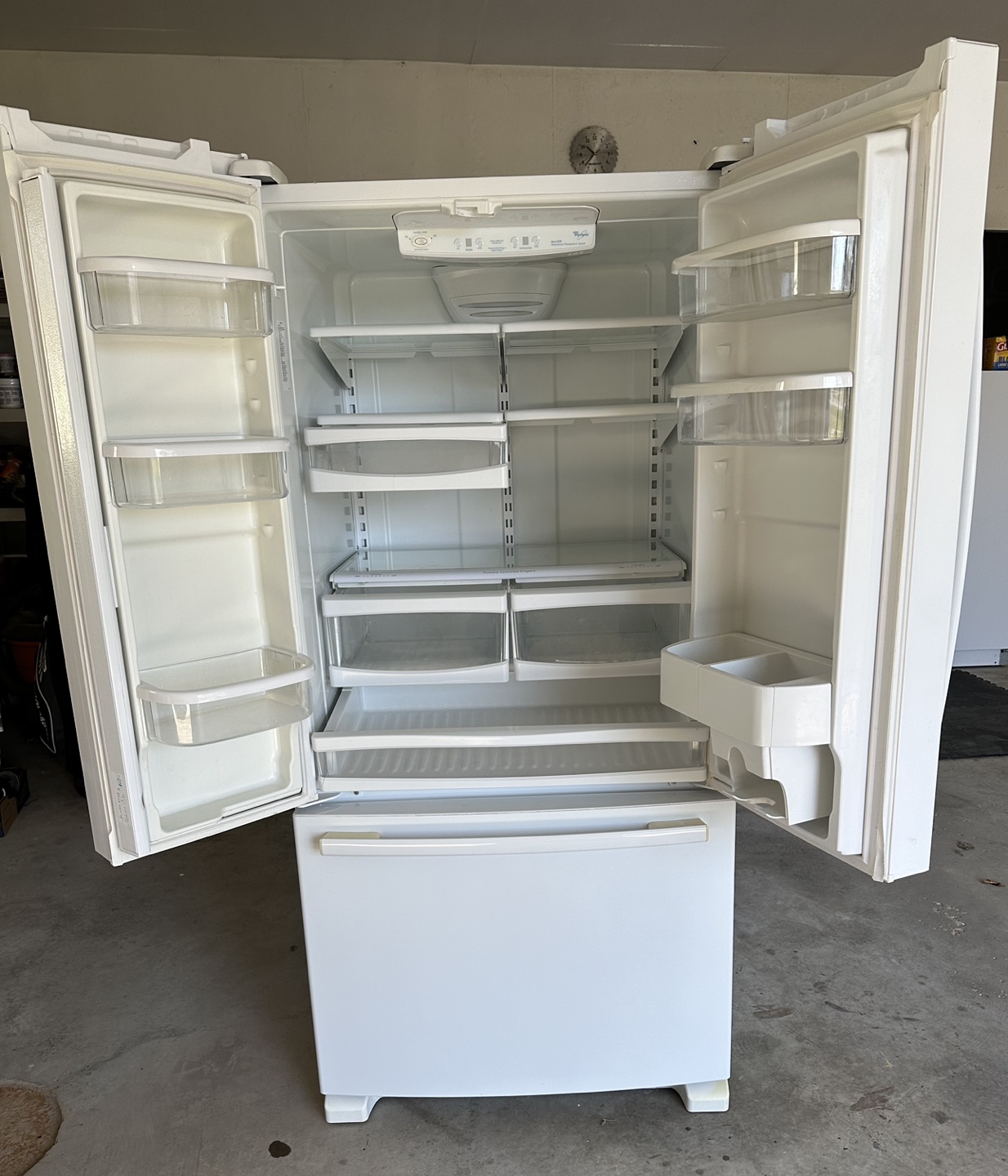 Whirlpool Gold French Door Refrigerator - photo 2