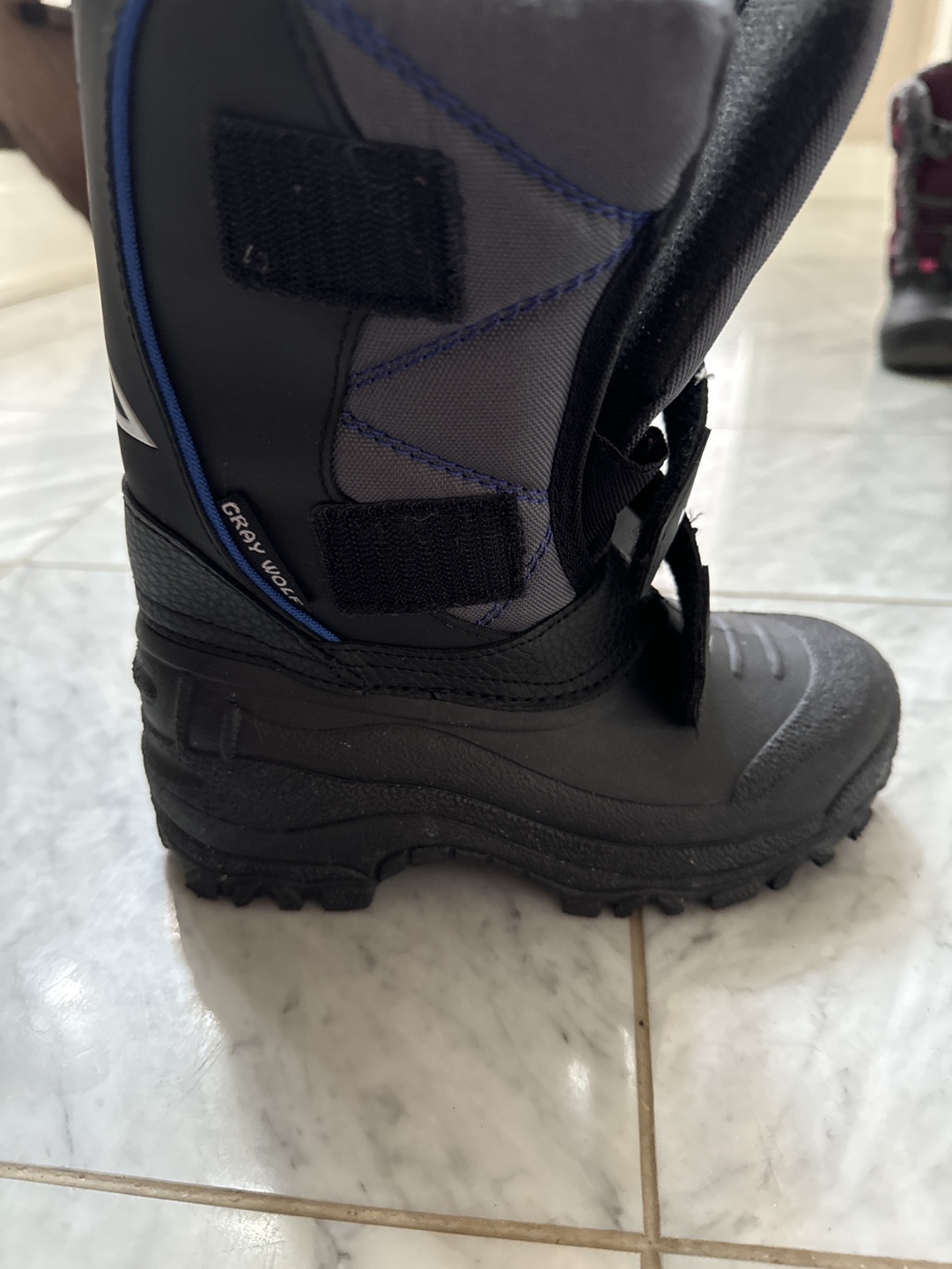 Gray Wolf Winter Boots