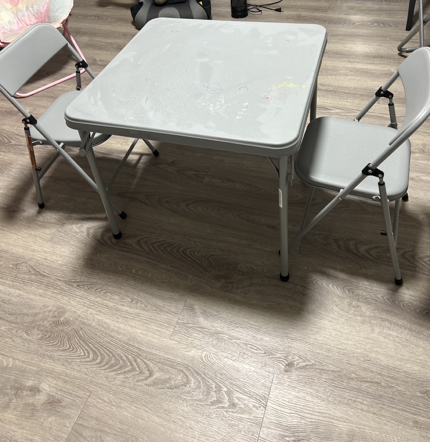 Kids Table and Chairs Set