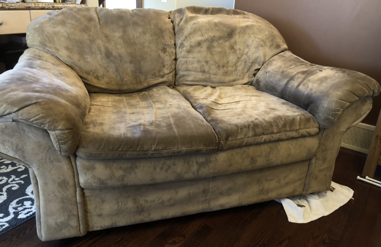 Living Room Furniture Set plus $50 #freecycle - photo 2