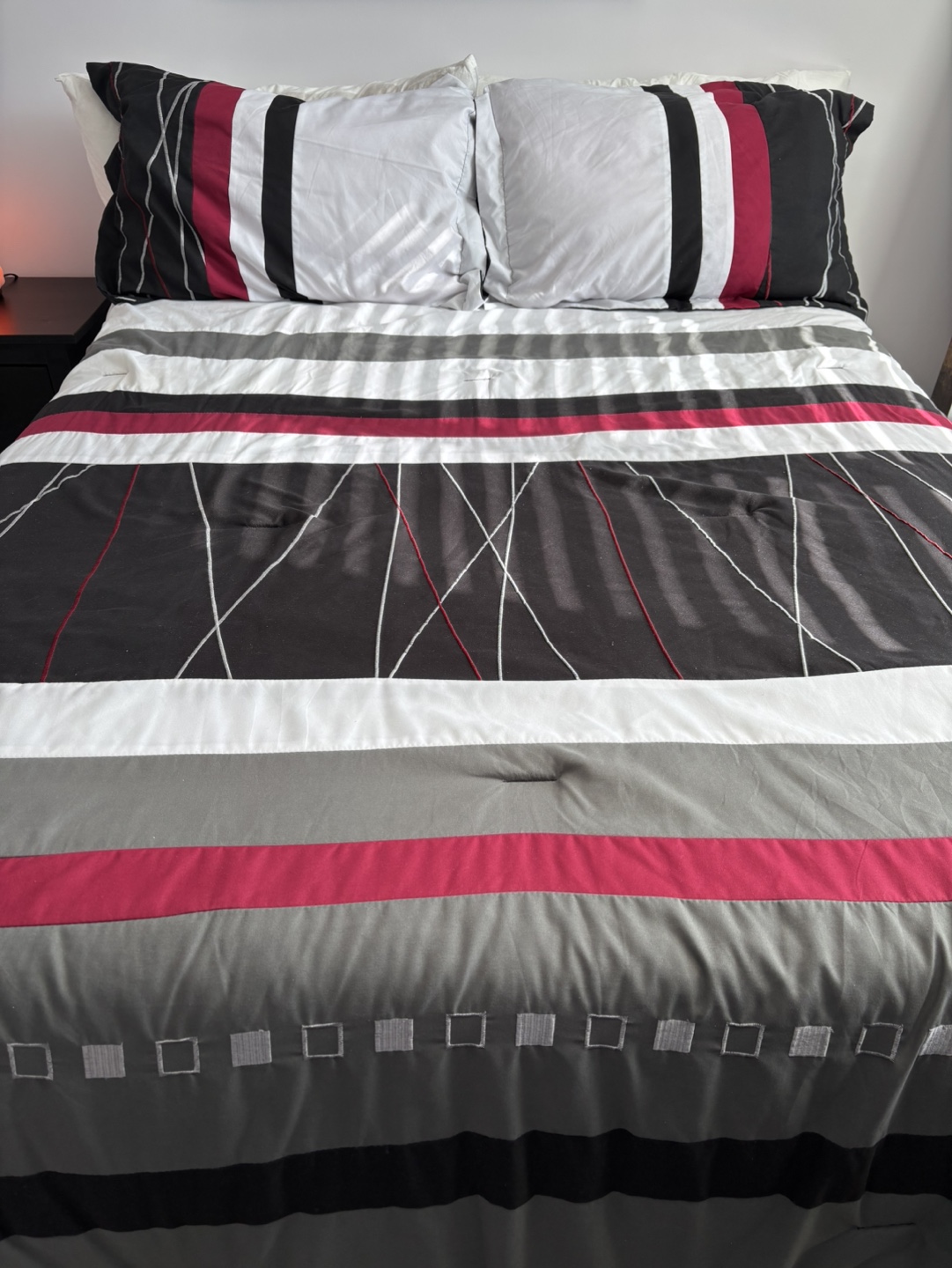 Queen Size Bedspread Set