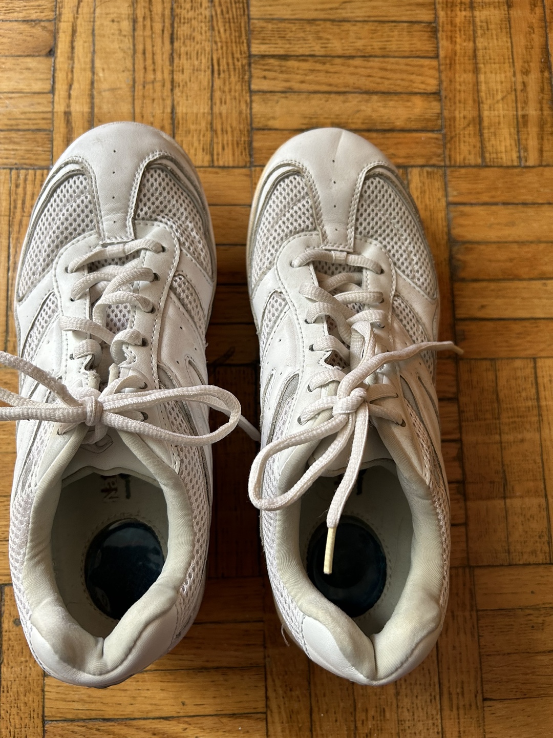 White Mesh Running Shoes - photo 2