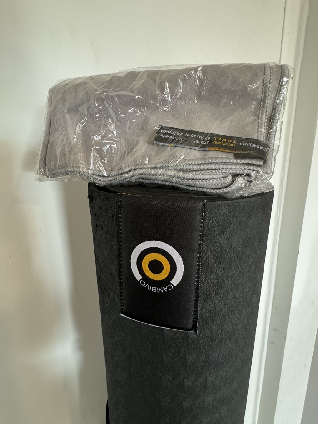#freecycle FREE Cambivo 6’ x 4’ Yoga Mat! - photo 2
