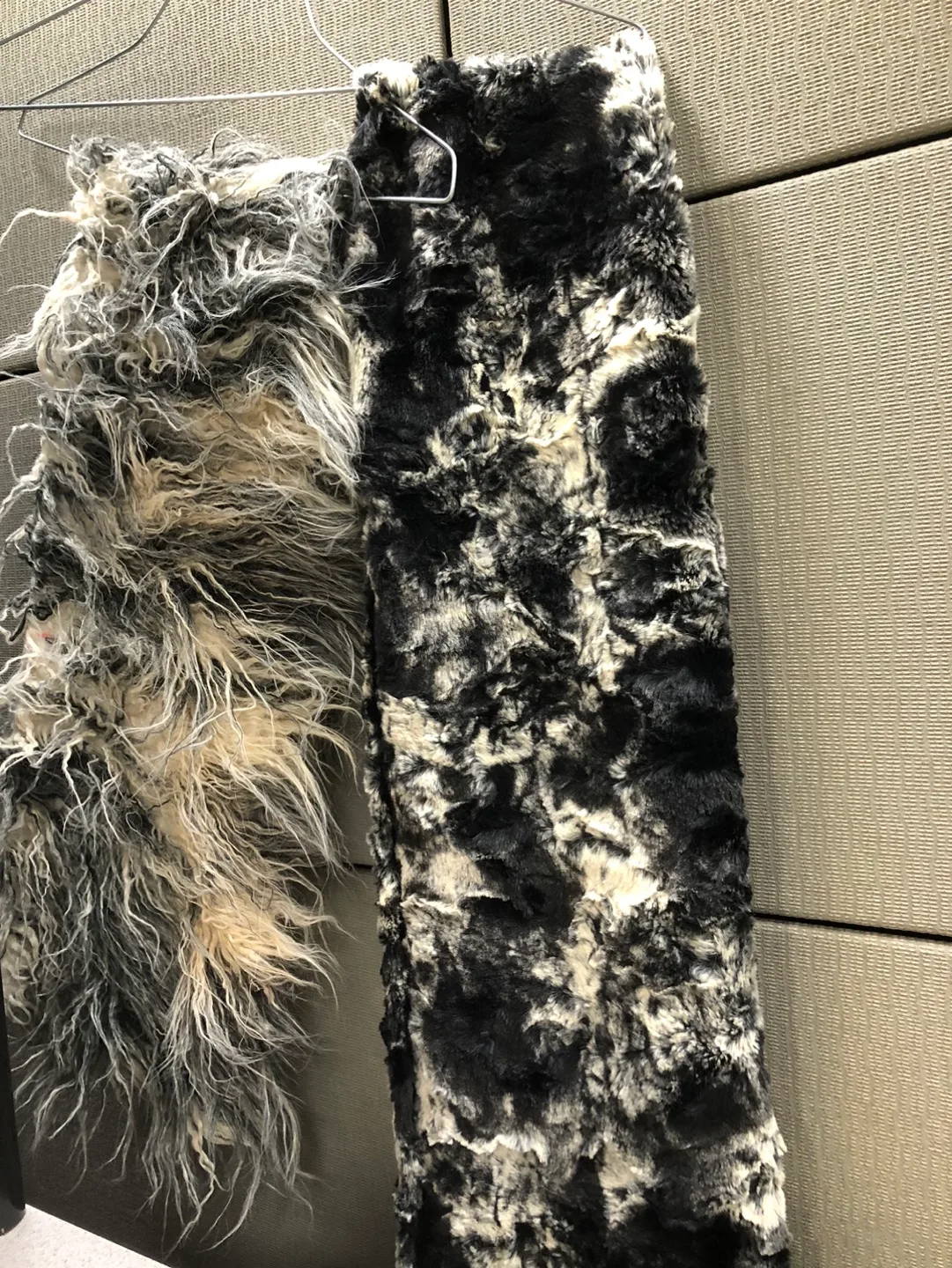#Freecycle 🎃Faux Fur Scarf thumbnail