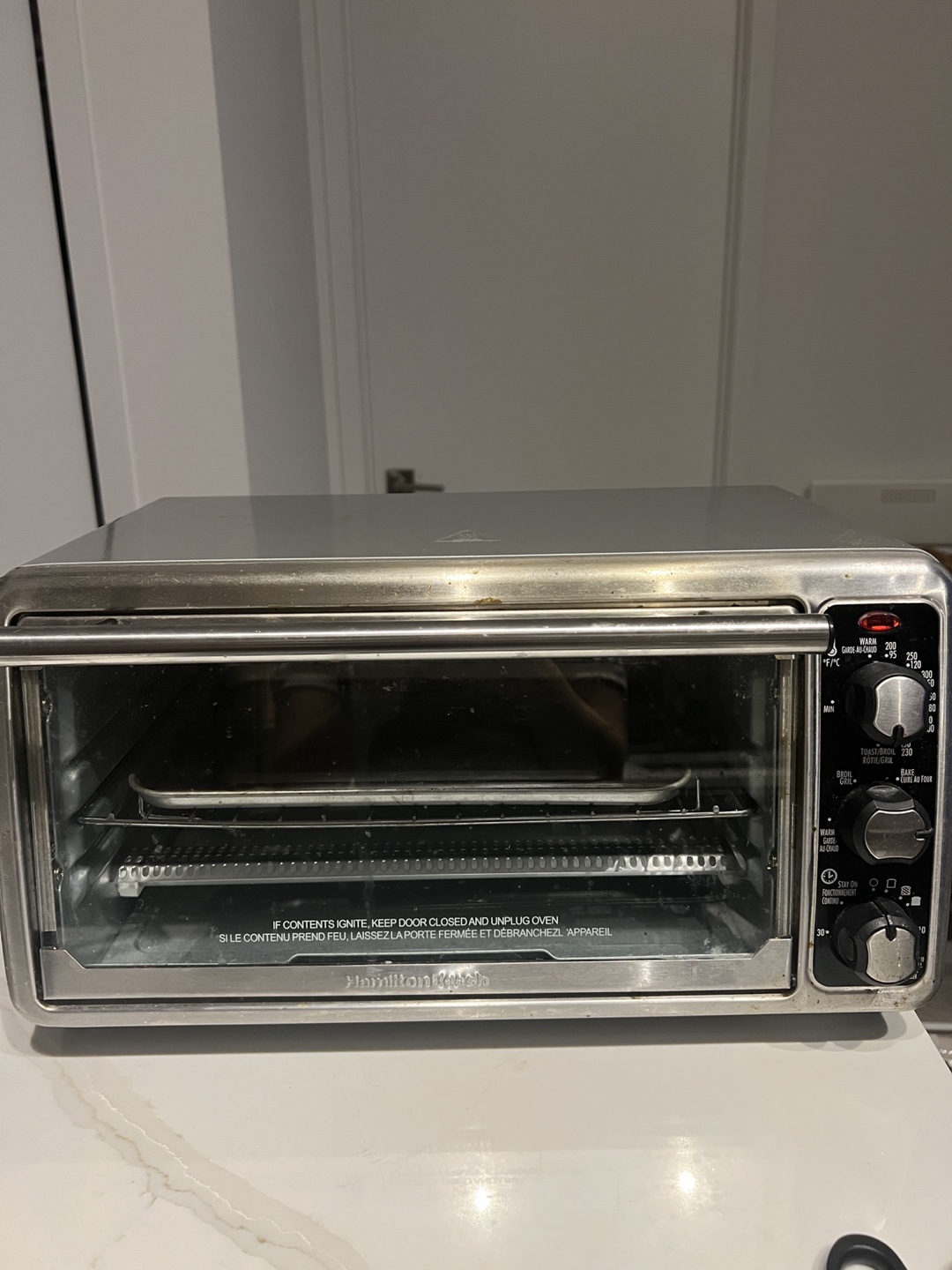 Hamilton Beach 6-Slice Countertop Toaster Oven - photo 2