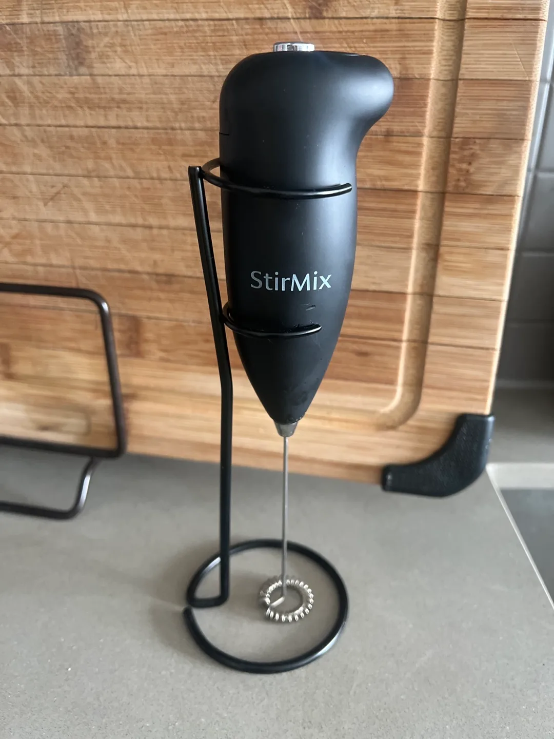 StirMix Electric Milk Frother thumbnail