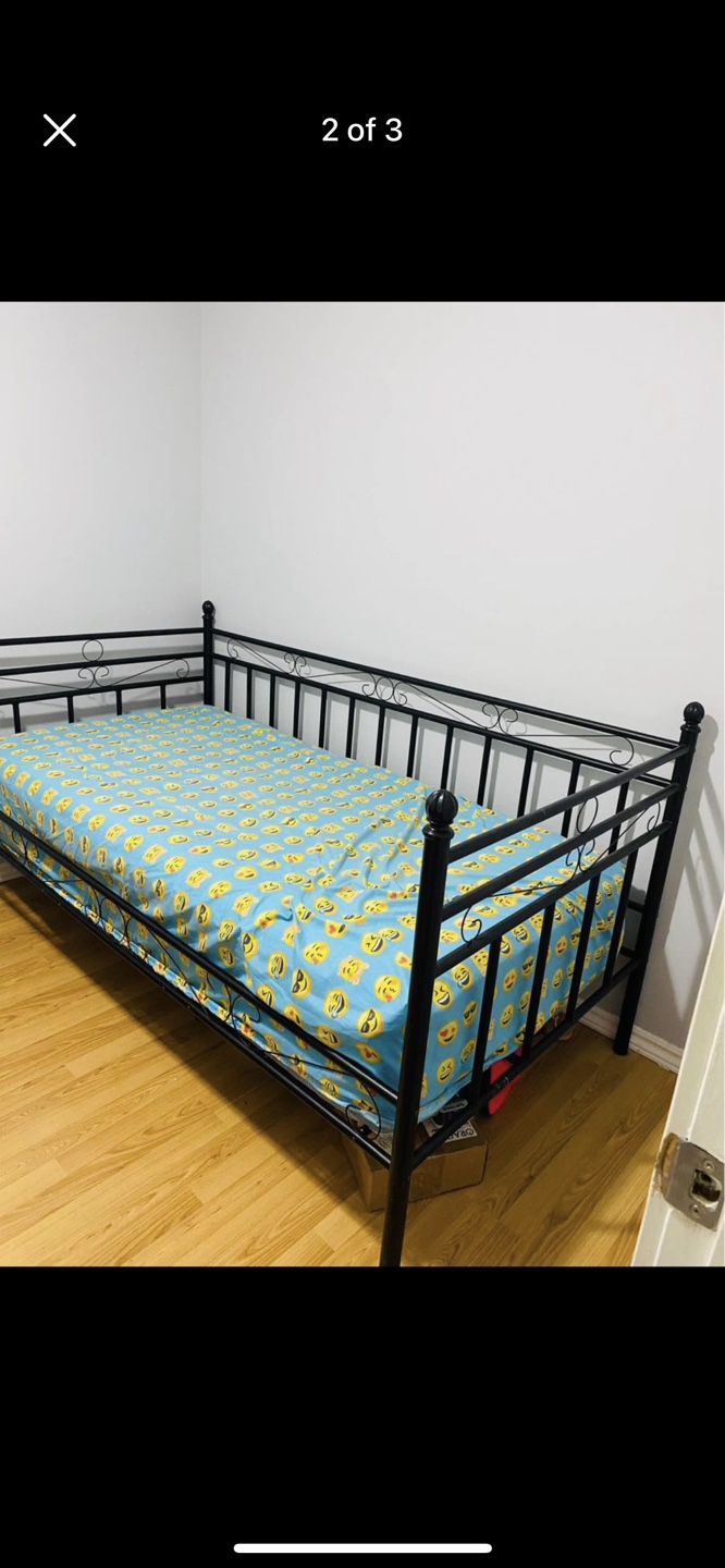 Black twin Metal Daybed Frame and mattress