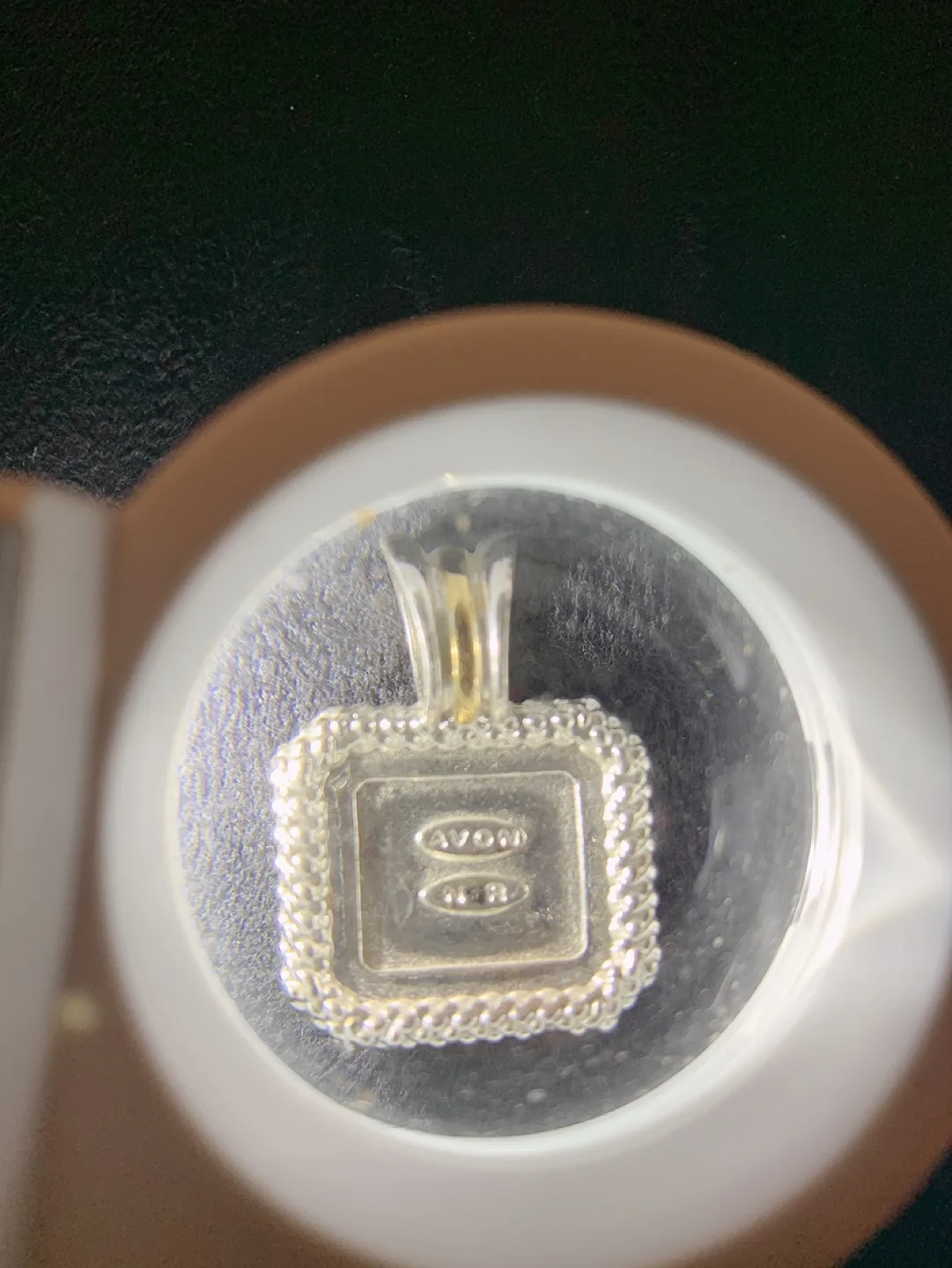 Avon Two-Tone Crystal Pendant image indicator(8)