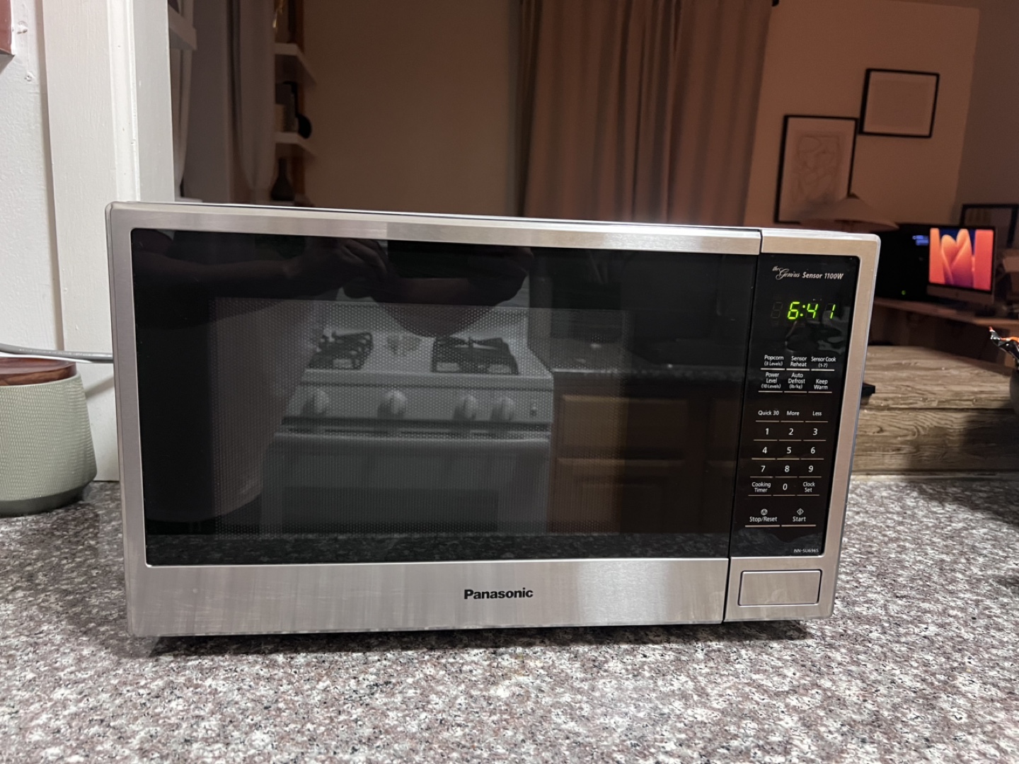Panasonic Genius Sensor 1100W Microwave - photo 2