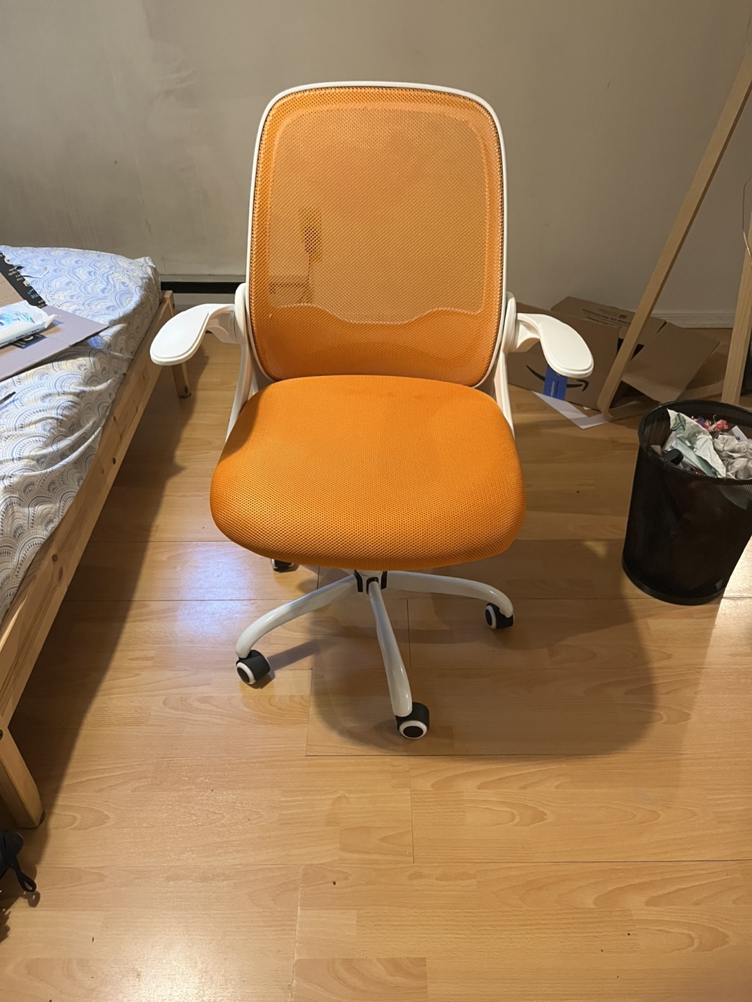 Orange Mesh Office Chair - photo 2