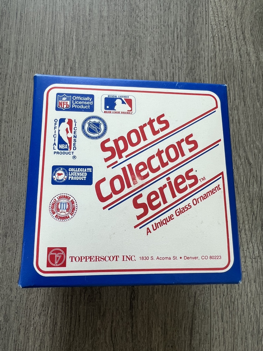 Toronto Maple Leafs Sports Collectors Series Ornament - photo 3