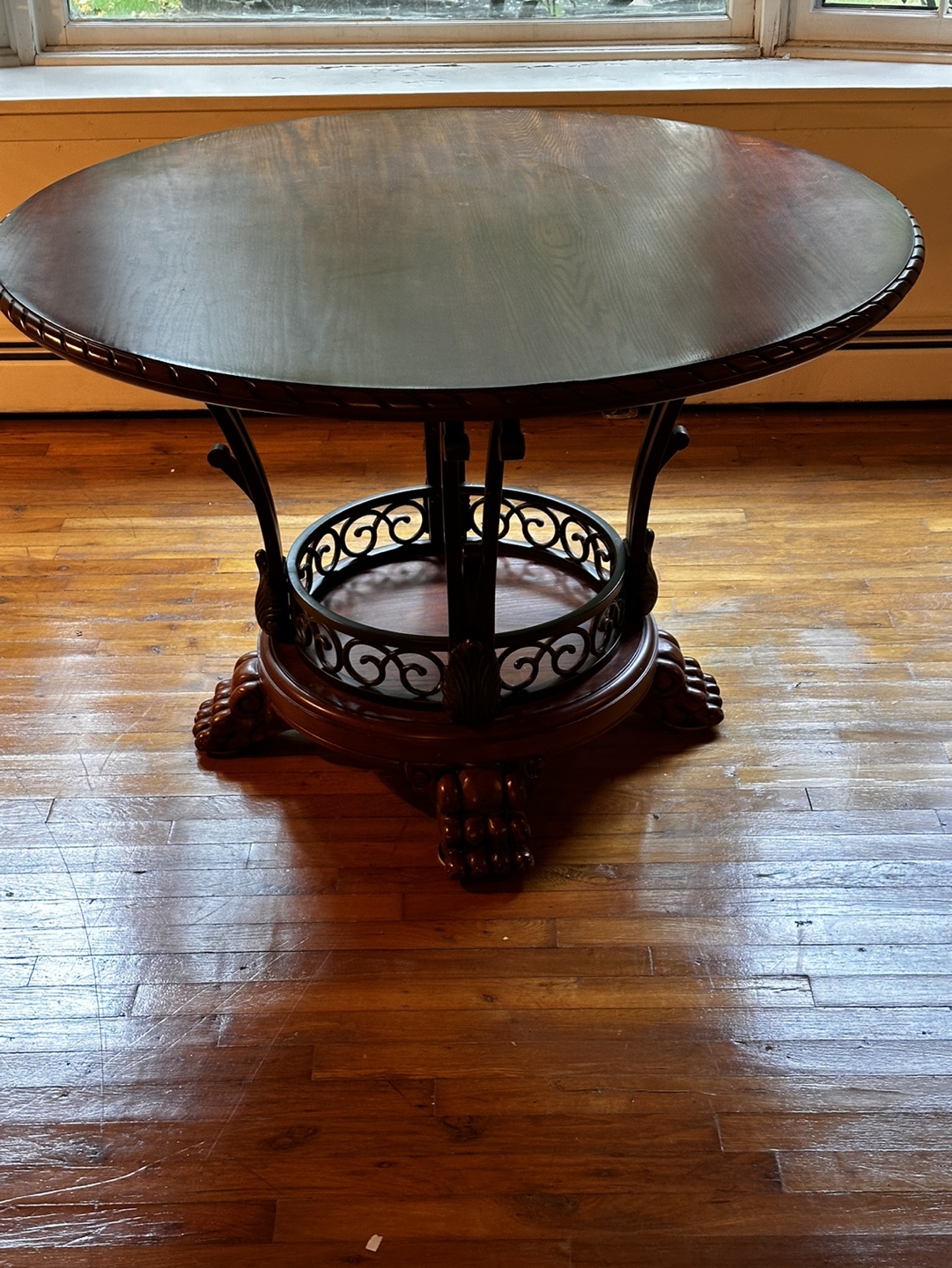 Round Woodtop Table - photo 2