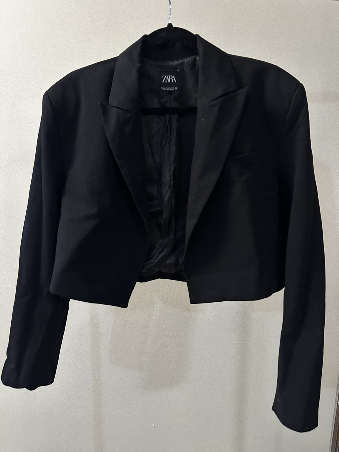 Zara Black Cropped Blazer