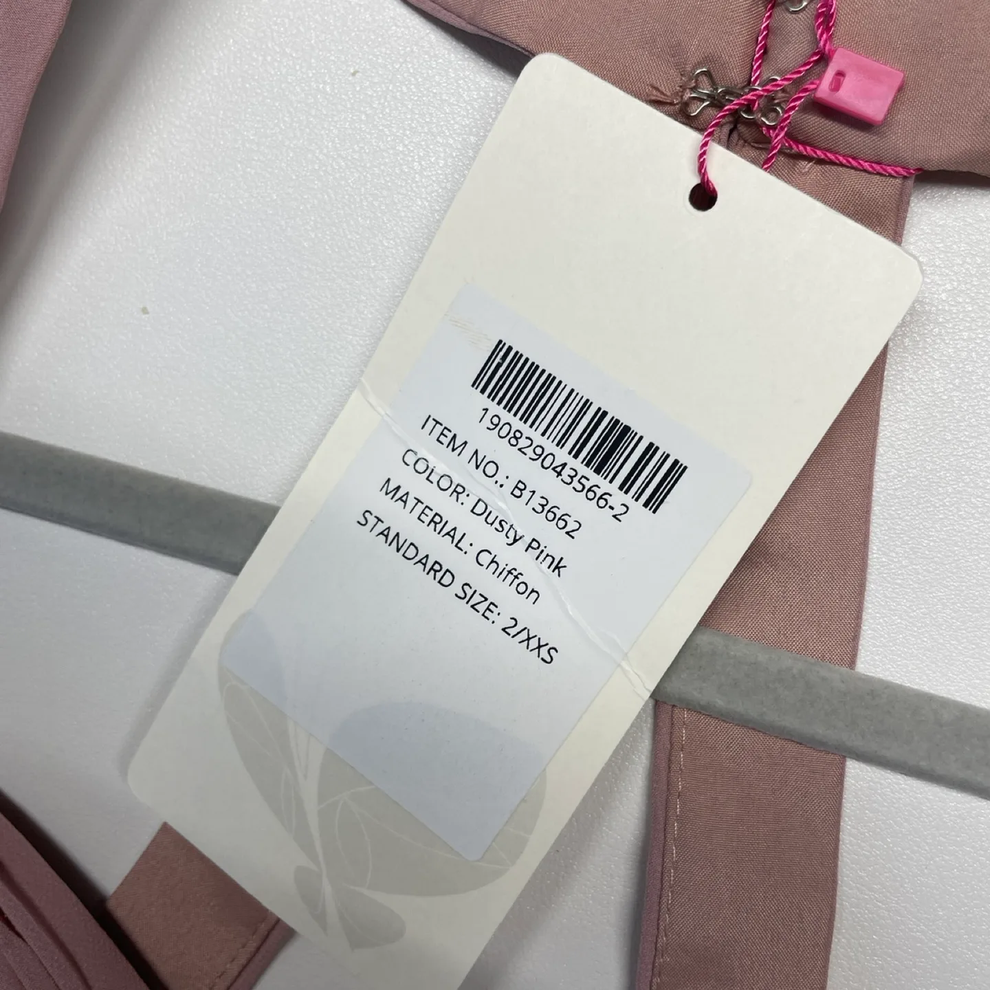 NEW WITH TAG bridesmaid dress in dusty pink (xxs/size 2) image indicator(5)